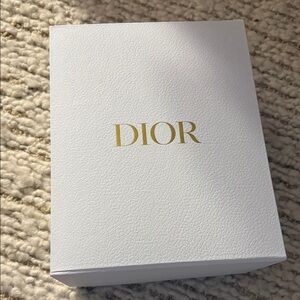 💛 NEW DIOR TAll Box